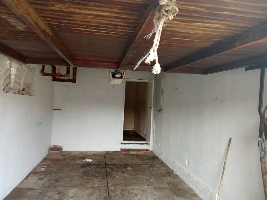 3 Bedroom Property for Sale in Churchill Estate Western Cape